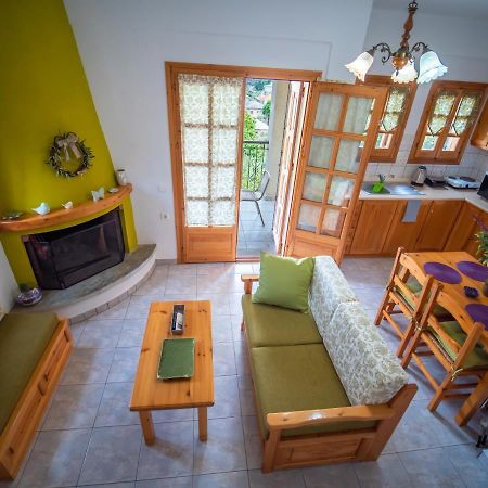 Olive House In Damouchari With A Sea View - Delicious Houses المظهر الخارجي الصورة